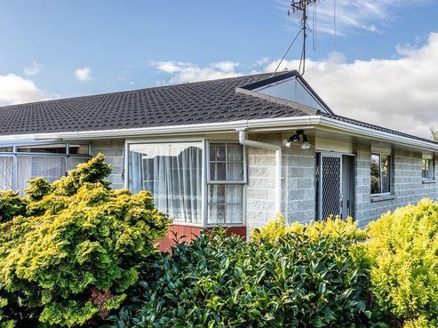 25 Knights Grove, Otaki