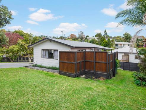 5 Sun Valley, Hatfields Beach