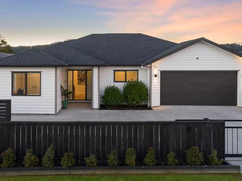 8 Lewis Younie Road, Kumeu