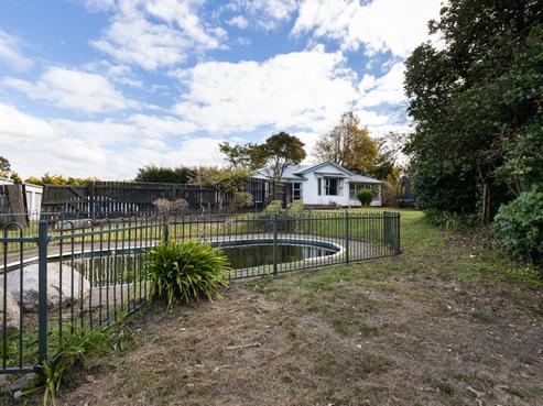 1394 Devon Road, Waitara