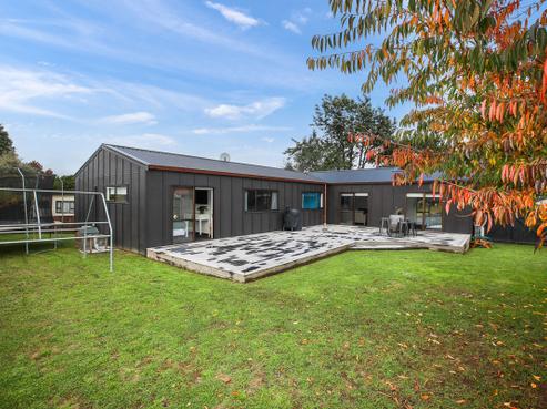 11 Morton Place, Leamington