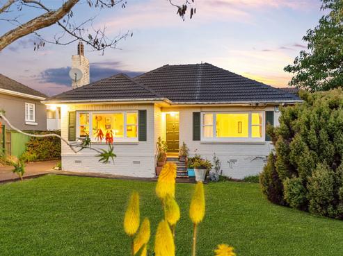 137A Saint Johns Road, Saint Johns