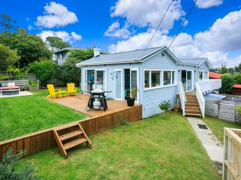 23 Arran Road, Browns Bay
