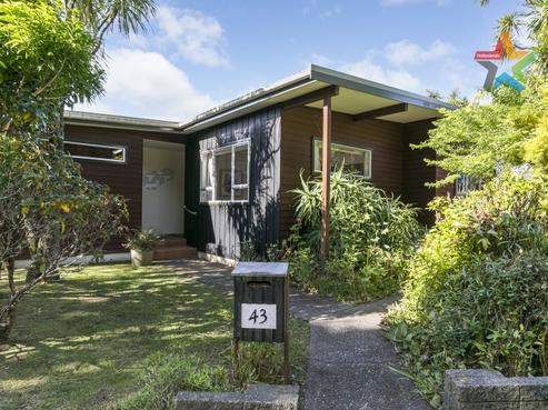 43 Allington Road, Karori