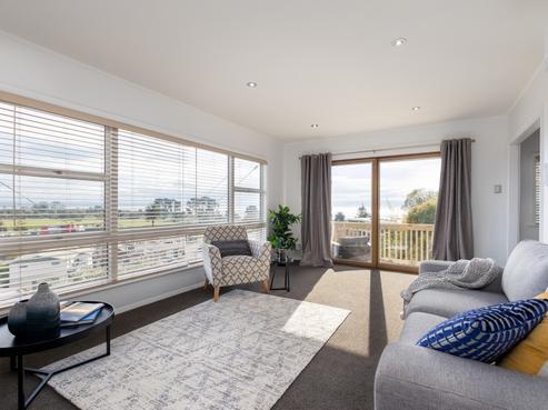 10 Bisley Avenue, Moana