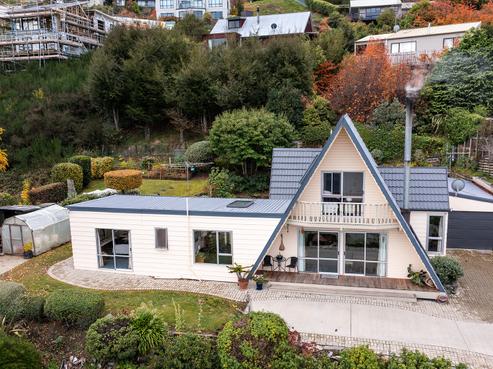 76 Wynyard Crescent, Fernhill/Sunshine Bay