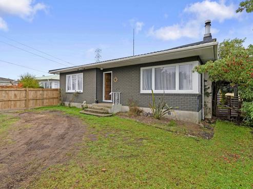11 Fairview Road, Western Heights