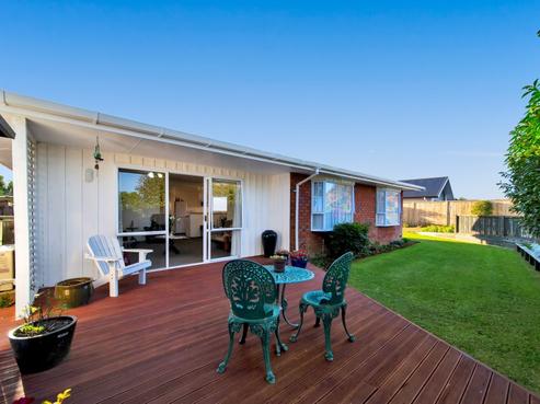 11 Karamea Street, Whalers Gate