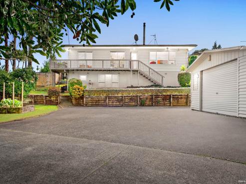 168 Edmonton Road, Te Atatu South
