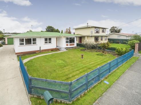 5 Pharazyn Street, Feilding