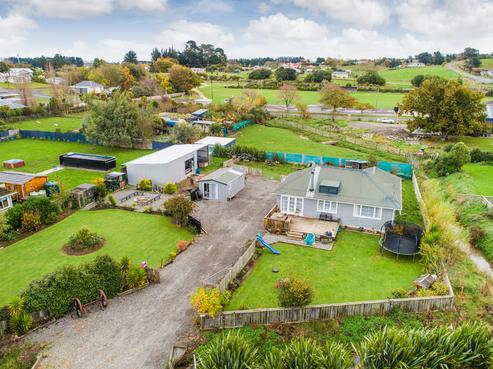 10 Ingham Street, Halcombe