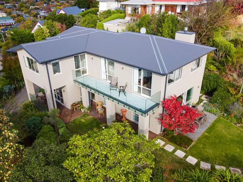 340 Centaurus Road, Hillsborough