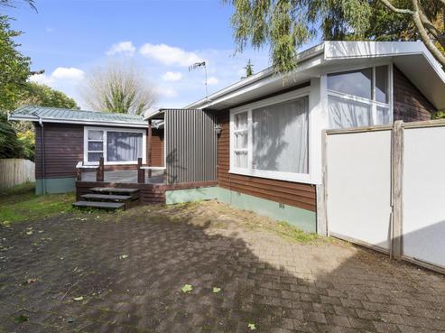 14 Michael Place, Mangakakahi