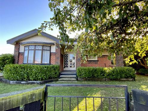 12 Jenkin Street, Strathern