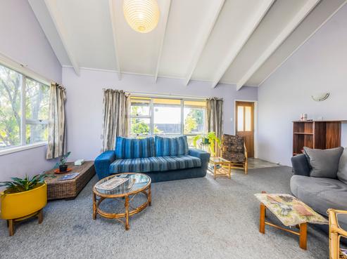 22 Trounson Avenue, Clendon Park