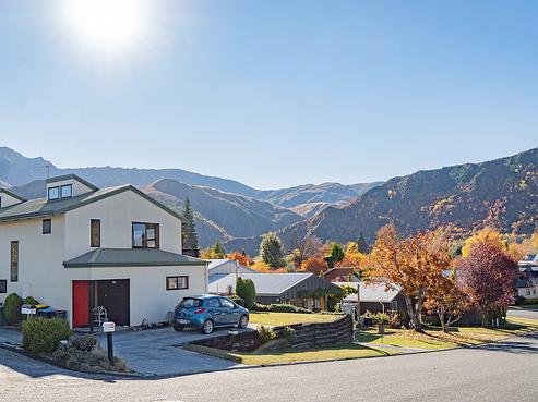9A Bracken Street, Arrowtown