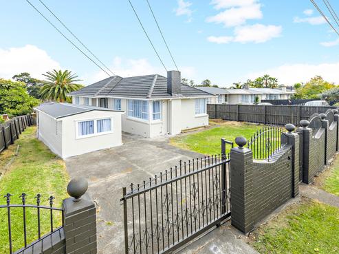 8 Hamill Road, Otara