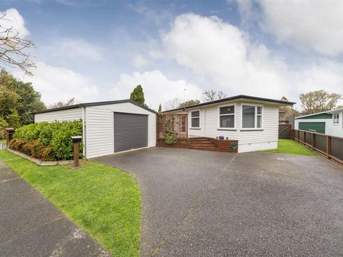 39 Queen Street, Feilding