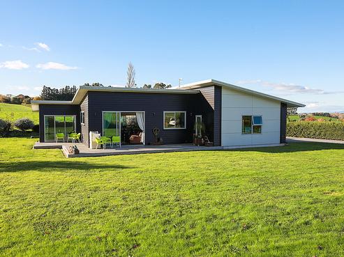 36 Limeworks Loop Road, Te Pahu
