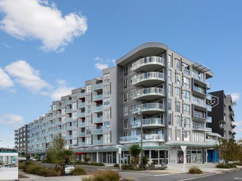 304/1 Rose Garden Lane, Albany