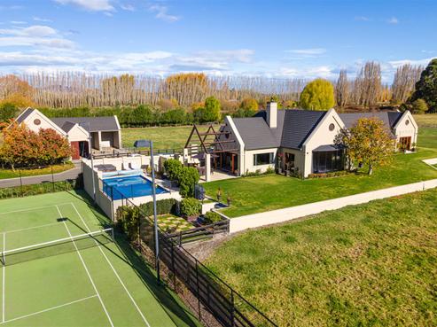 240 Prestons Road, Marshland