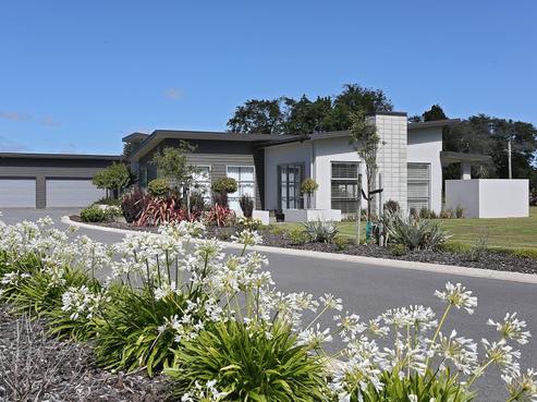4 Inverurie Drive, Myross Bush