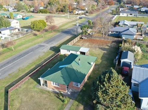 38 Lyndon Street, Waiau