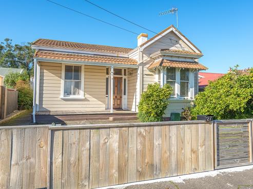 27 Plymouth Street, Whanganui Central