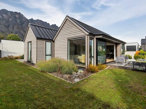 6 Parera Lane, Jacks Point