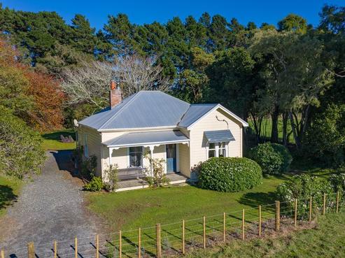 136 Papatahi Road, Featherston