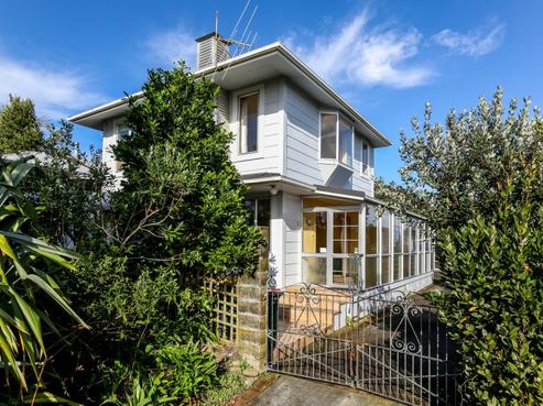 4 Mcfarlane Street, Oakura