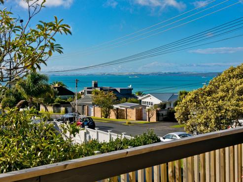 1/122 Aberdeen Road, Campbells Bay