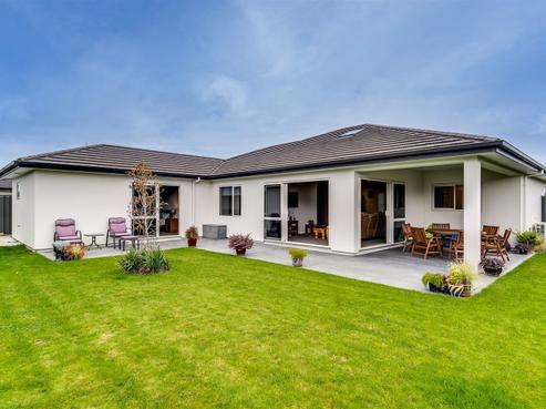 54 Kapiti Drive, Poraiti