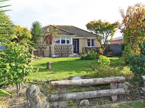 76 Masefield Avenue, Maraenui