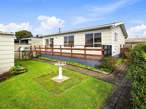 2/2 Garelja Road, Henderson