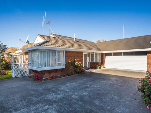 177B Cook Street, West End