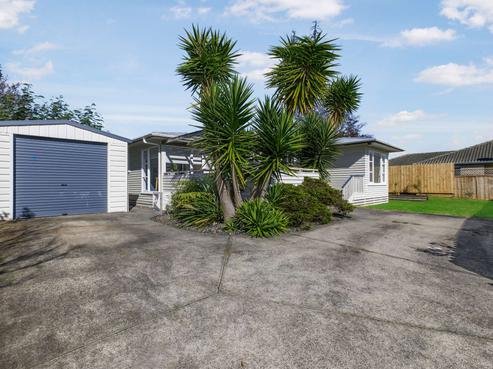 15A Howden Street, Waiuku