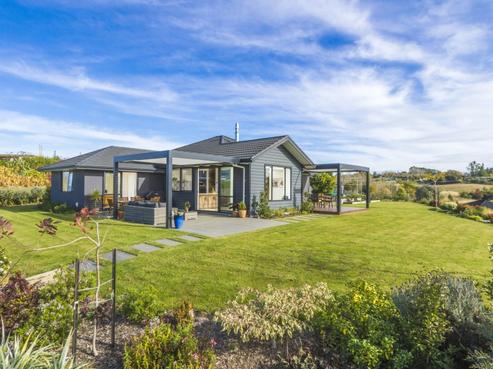 3 Shirtcliff Lane, Redwood Valley