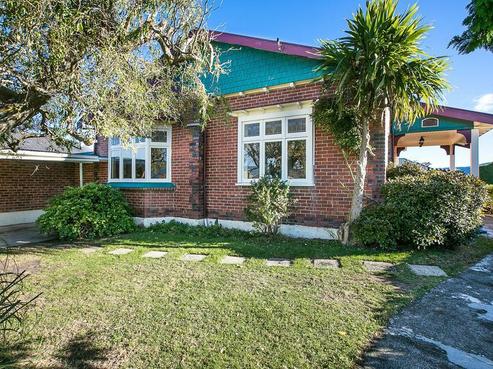 102 Tomahawk Road, Andersons Bay