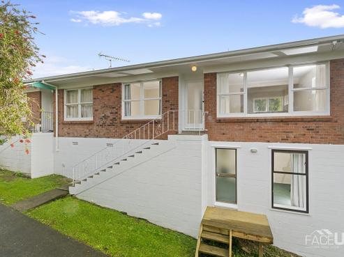 2/6 Corunna Road, Milford