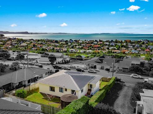 45 Waiora Road, Stanmore Bay
