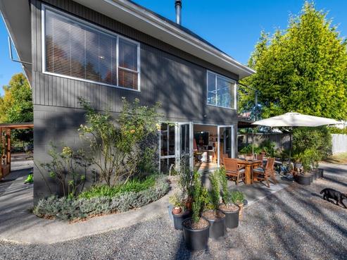 12 Gibbs Place, Kinloch