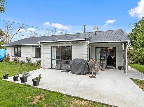 61 Bayswater Crescent, Bromley