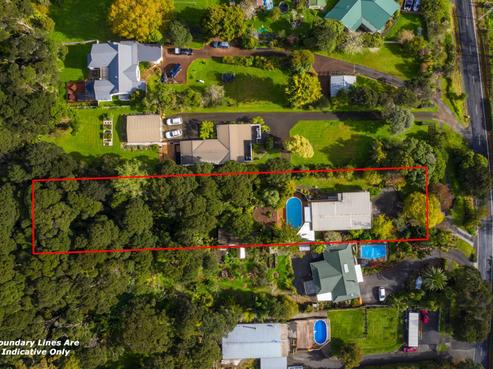 36 Mountain Road, Henderson Valley