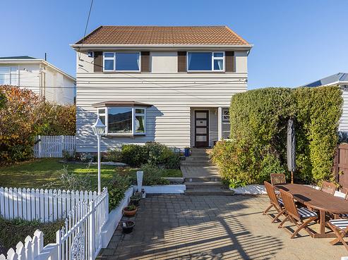 15 Monaghan Avenue, Karori