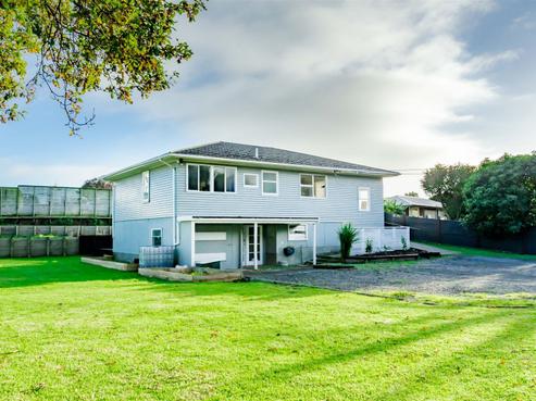 22 Sweetman Avenue, Paraparaumu Beach