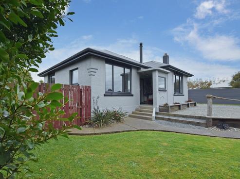 703 North Road, Lorneville
