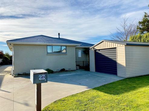 2B Lamond Street West, Rosedale