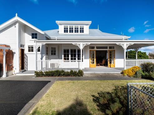 2 Selwyn Road, Napier Hill