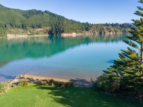 1288 Tumbledown Bay Road, Port Underwood